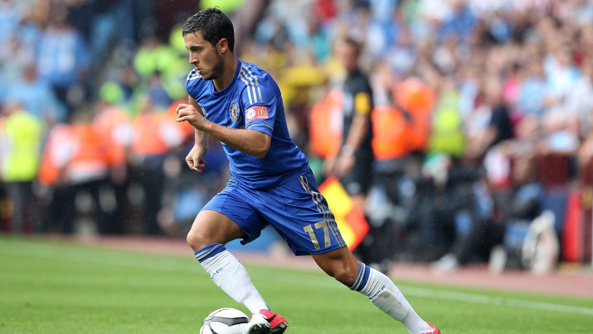 球员近期训练花絮报道，职业球员训练时间